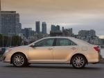 Toyota Camry LE 2011 года